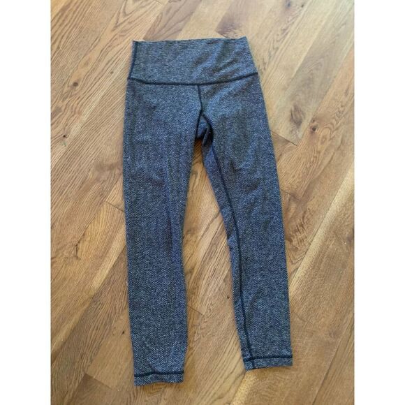 Lululemon black and grey high rise Wunder Under herringbone 25” leggings, 6 Euc - Picture 1 of 5
